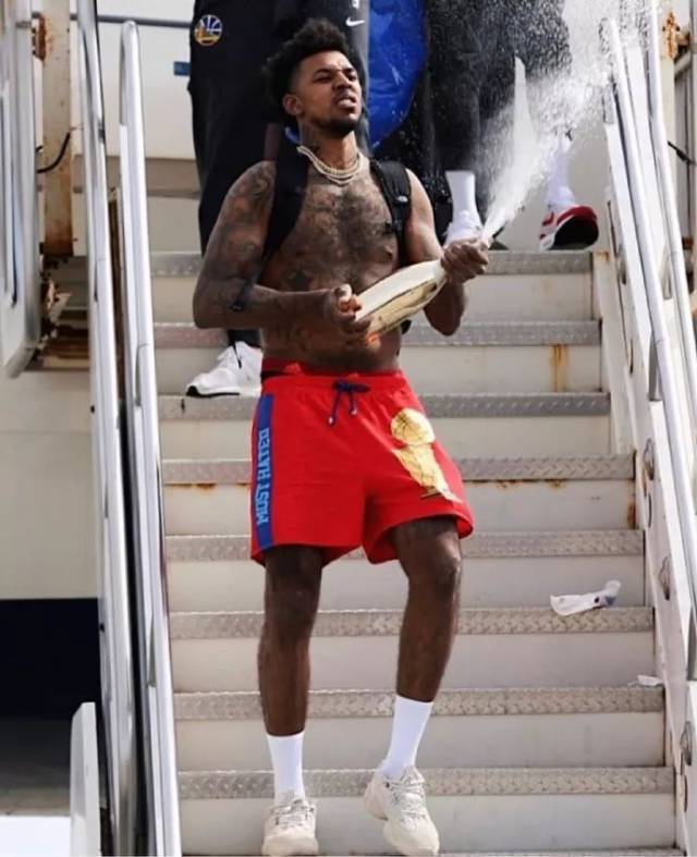 法甲体育新闻最新动态更新 联赛整体竞争格局逐步清晰