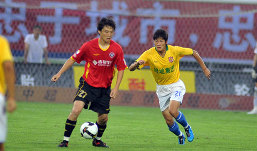 篮球湖人核心球员连续得分上双