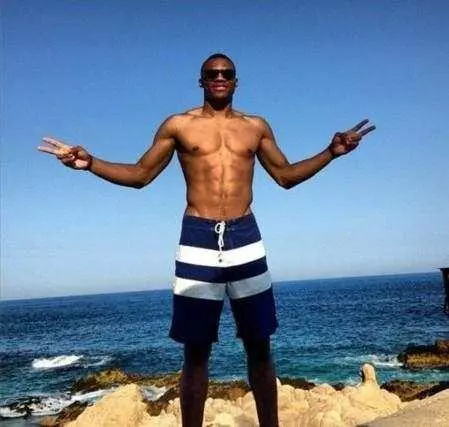 诺兰·莱恩投出生涯第七场无安打比赛，以 44 岁高龄再次刷新人类体能上限