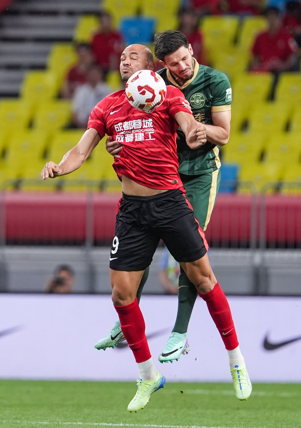 胡荷韬：齐心协力就能战胜一切，下场继续拼