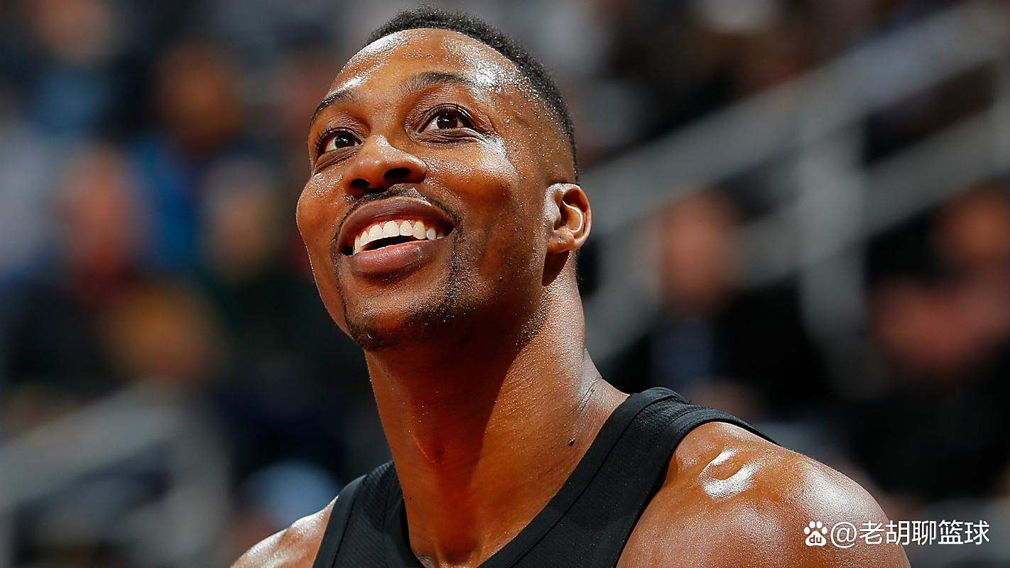 记者：罗马最快今晚或明天敲定拉斯帕多里，转会方式先租后买