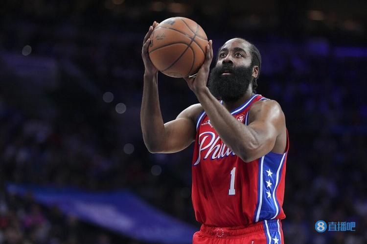 普约尔：我在家里很少谈足球，两个女儿最近才知道我曾效力巴萨