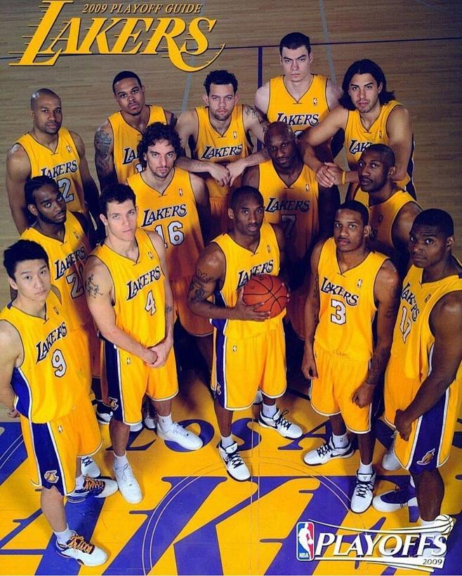 齐沃：感谢大家的称赞，但上场的是球员，功劳属于他们