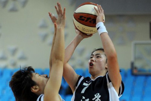 英媒：斯洛特帅位依然安全，但不能再出现完败森林这样的溃败