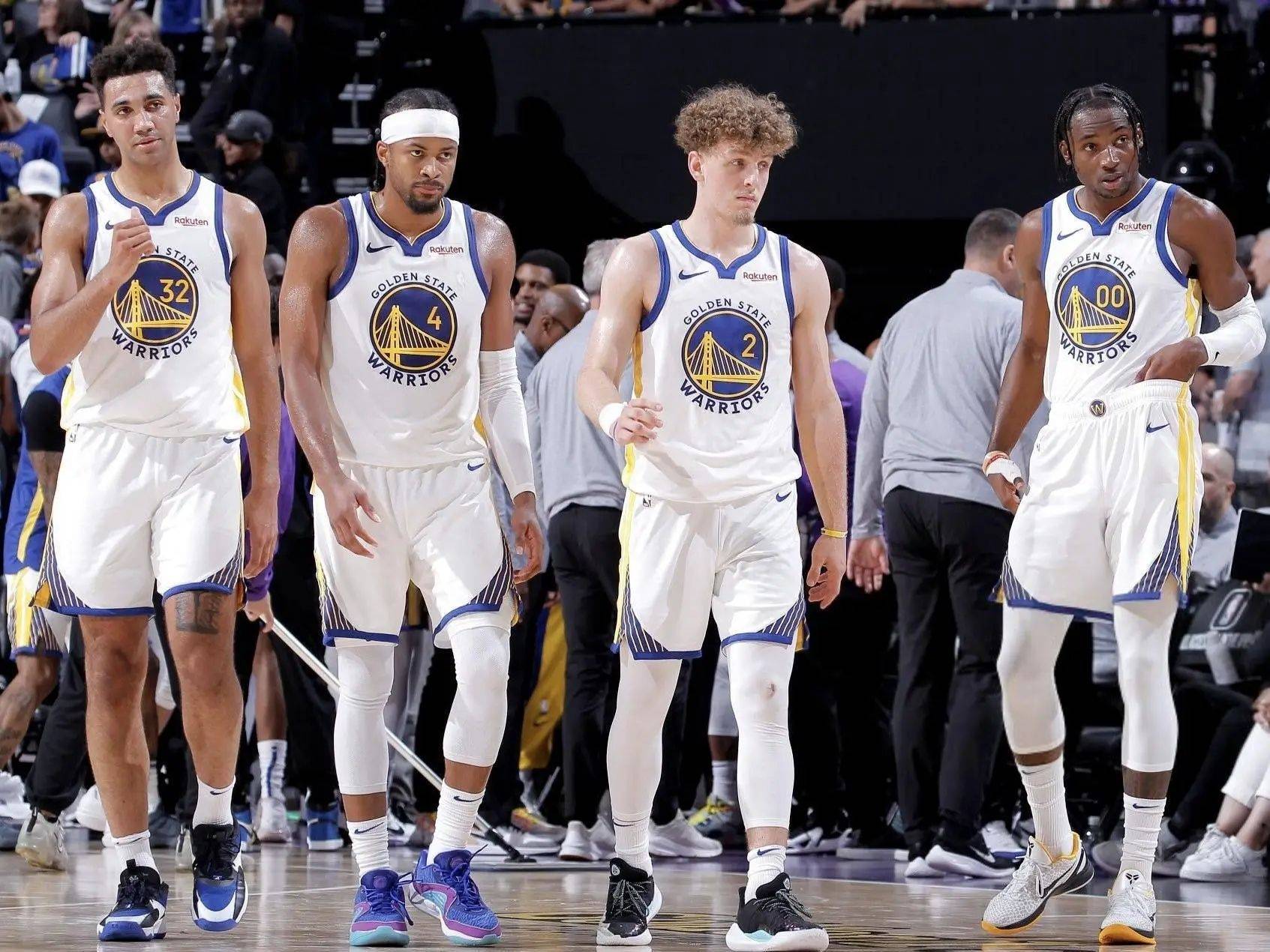 英媒：利物浦已从英议联俱乐部召回长期伤缺的巴拉吉齐