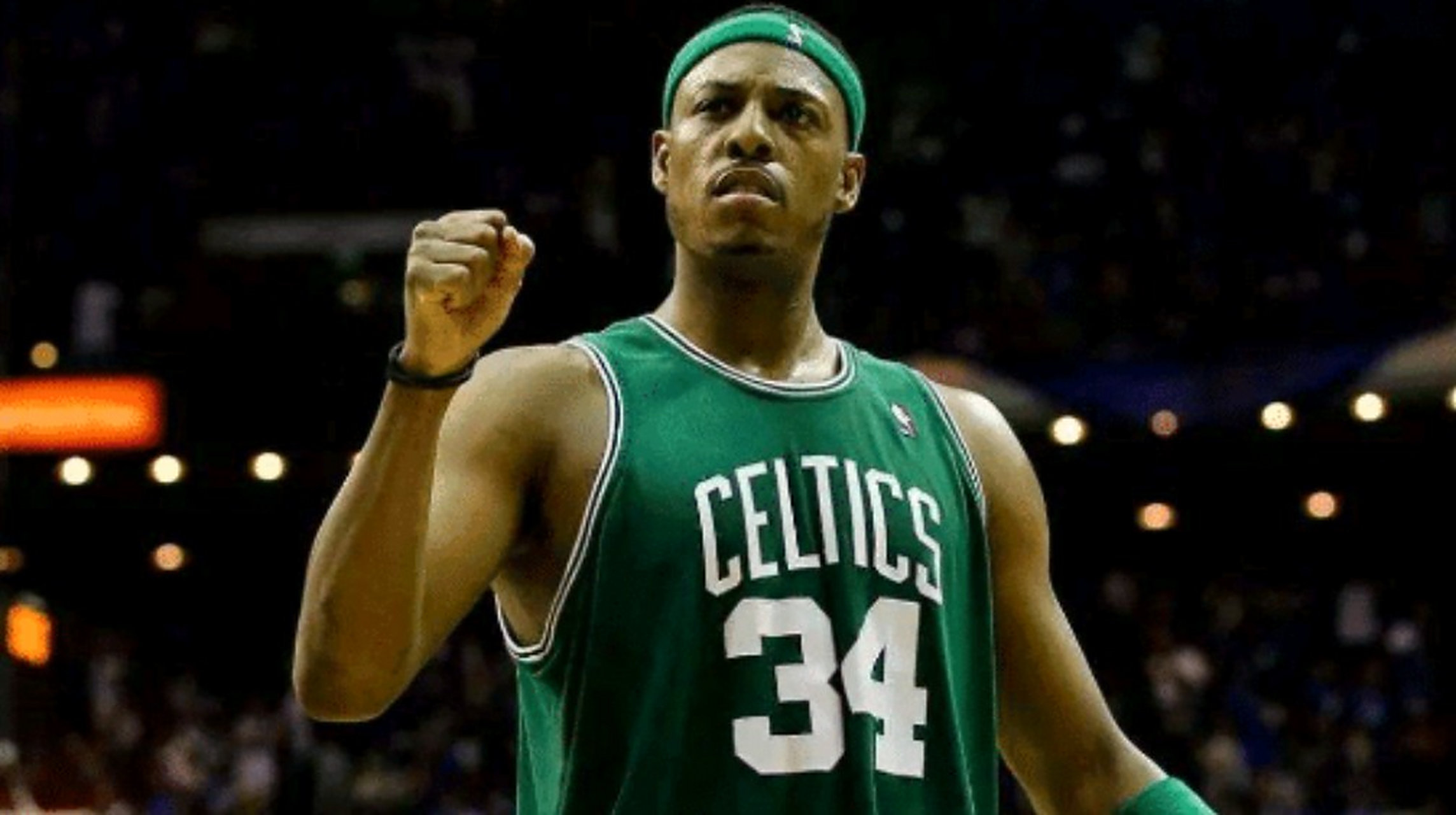 Shams：国王对全队范围内的交易讨论保持开放态度