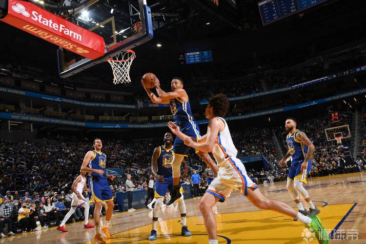 狂轰39分7助6记三分球！杜兰特超越老詹，又将迎来一项神级里程碑