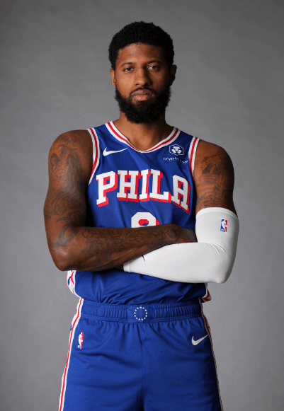 德甲第13轮最佳球员：凯恩替补戴帽第五次当选