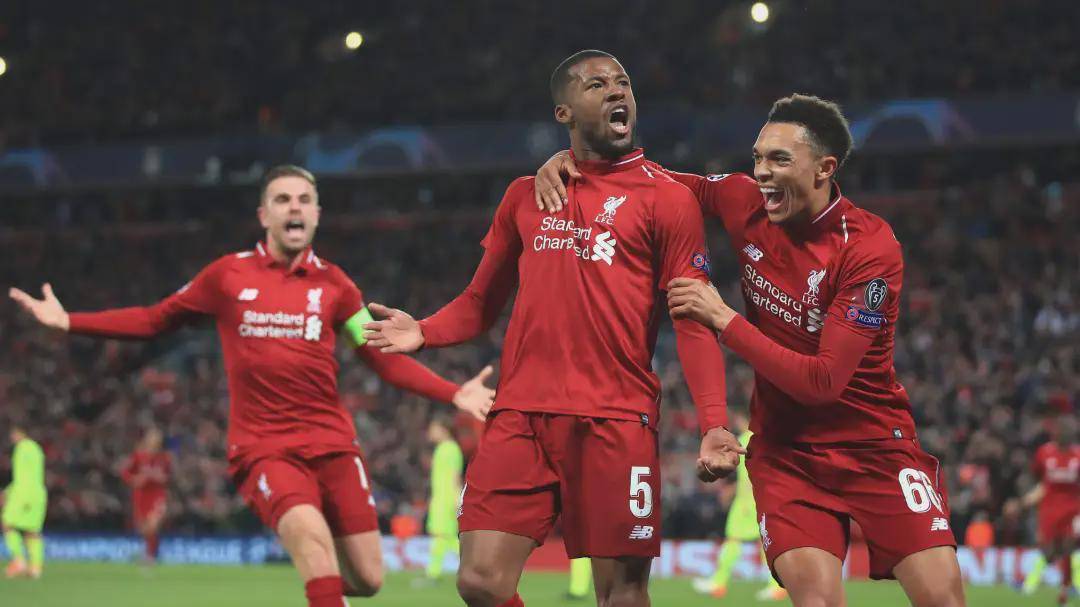 里夫斯：以前我只是双向球员，现在跟詹东相提并论太疯狂了