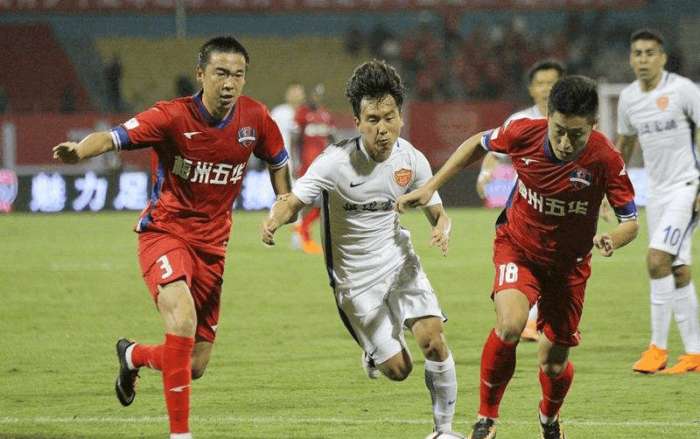 出战18场7次得分30+，波特创职业生涯单赛季场次纪录